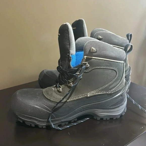 NWOT Eddie Bauer Snowfoil Winter boots - Picture 2 of 6